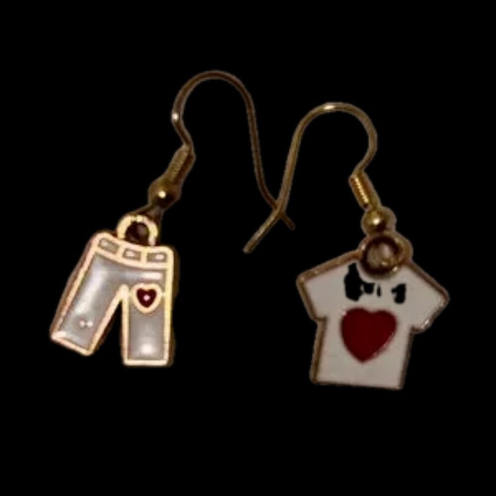 Nordstrom Heart Envelope Earrings - Picture 2 of 5